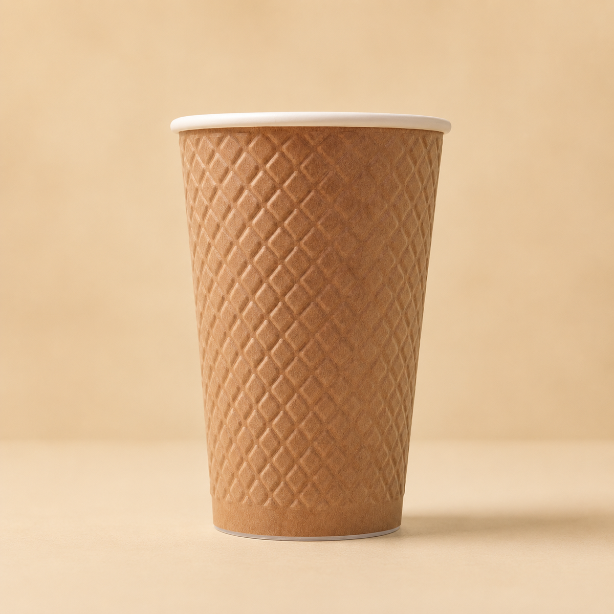 Standard Waffelbecher mit Rippenstruktur und Farbauswahl