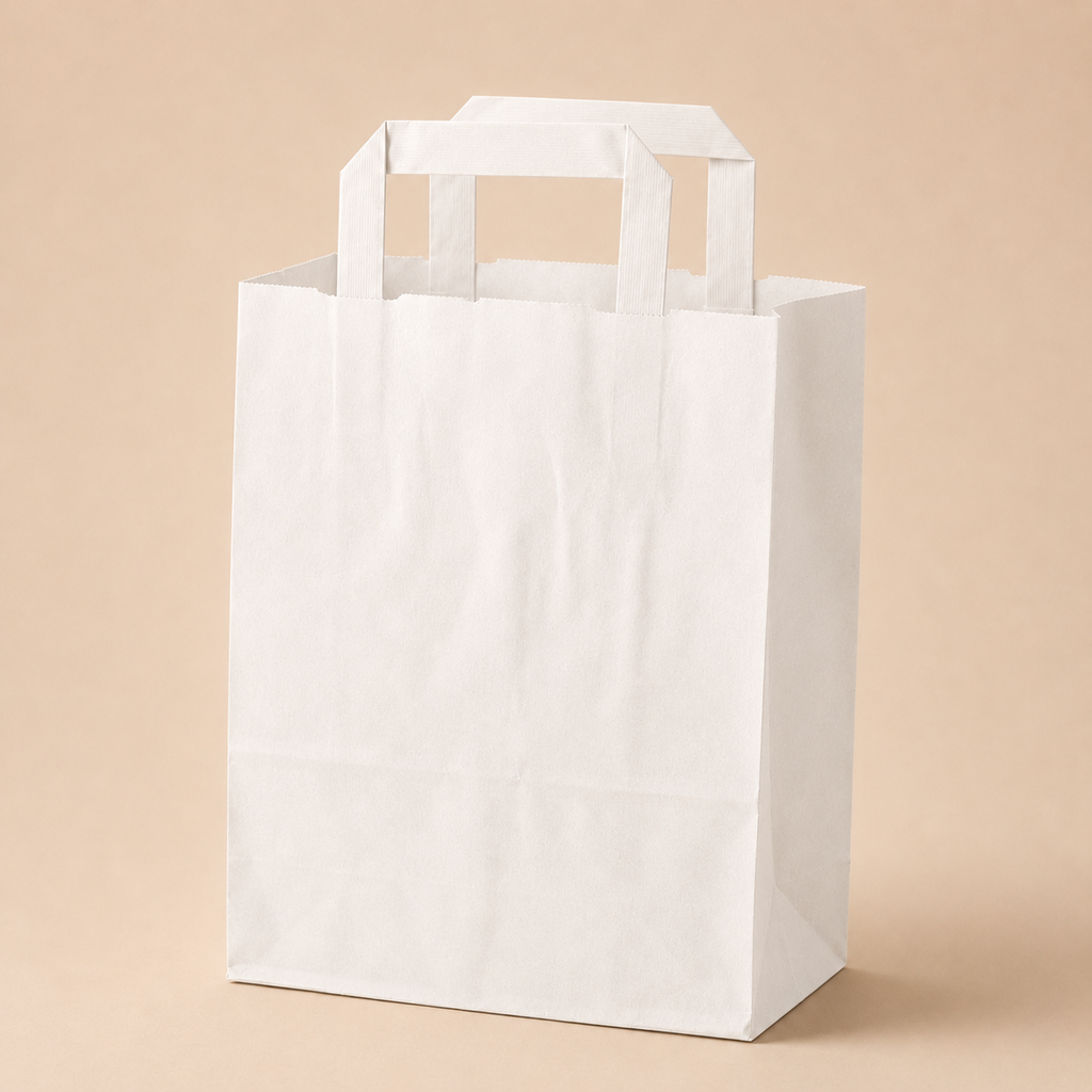 Standardmäßige, unbedruckte Papiertragetaschen zum Mitnehmen, ohne Namen / ohne Design